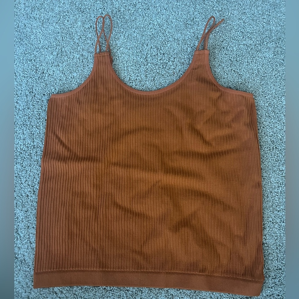 VERSONA S/M RIBBED TANK TOP